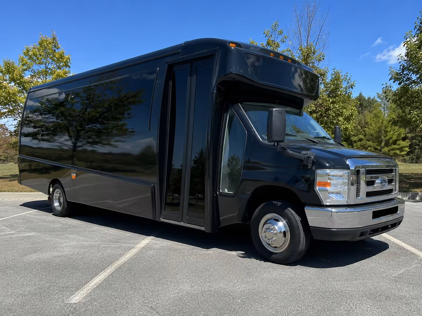 15 passenger minibus