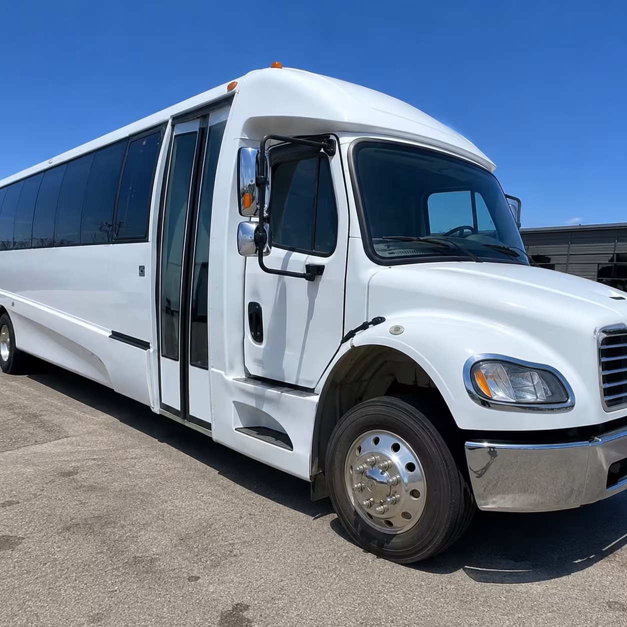 minibus rentals for smaller toms river prom groups