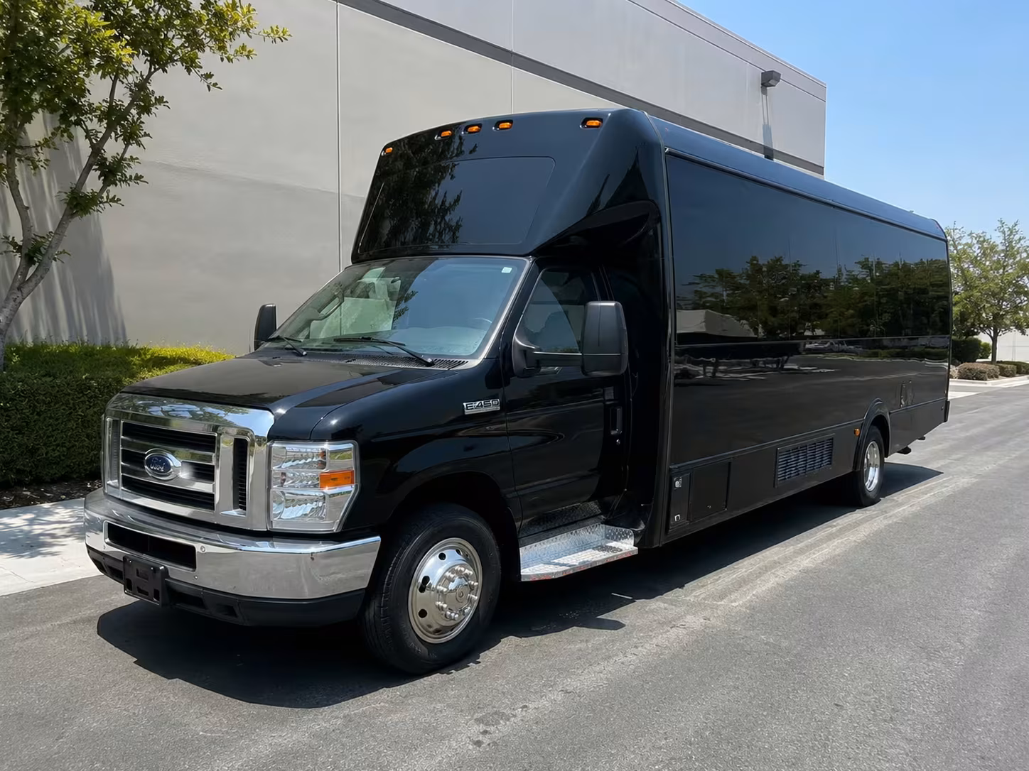 prom night party buses for toms river high school students