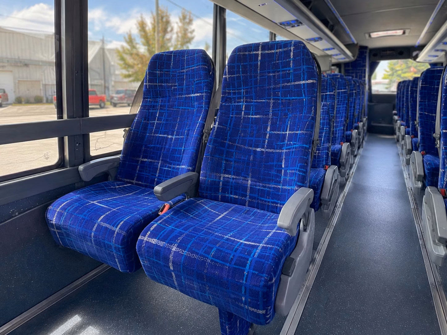 toms river charter bus rentals to ewr phl and acy airports