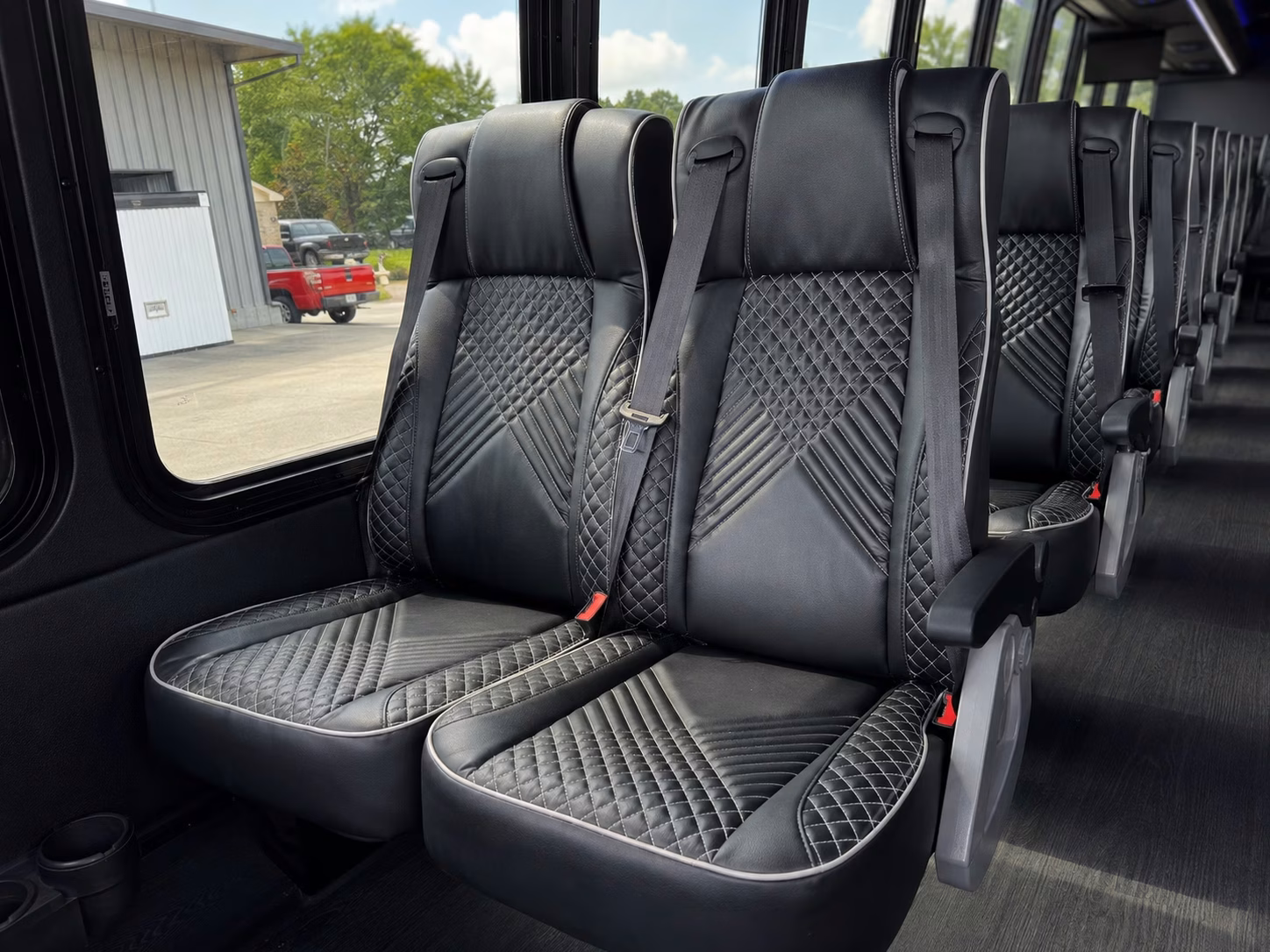 toms river wedding shuttle buses between ceremony and reception